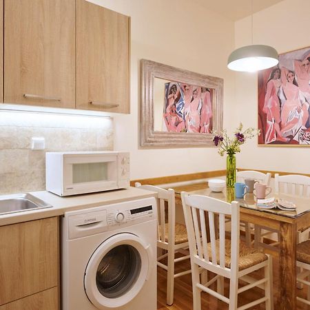 Rastoni Athens Suites Near Acropolis Ngoại thất bức ảnh