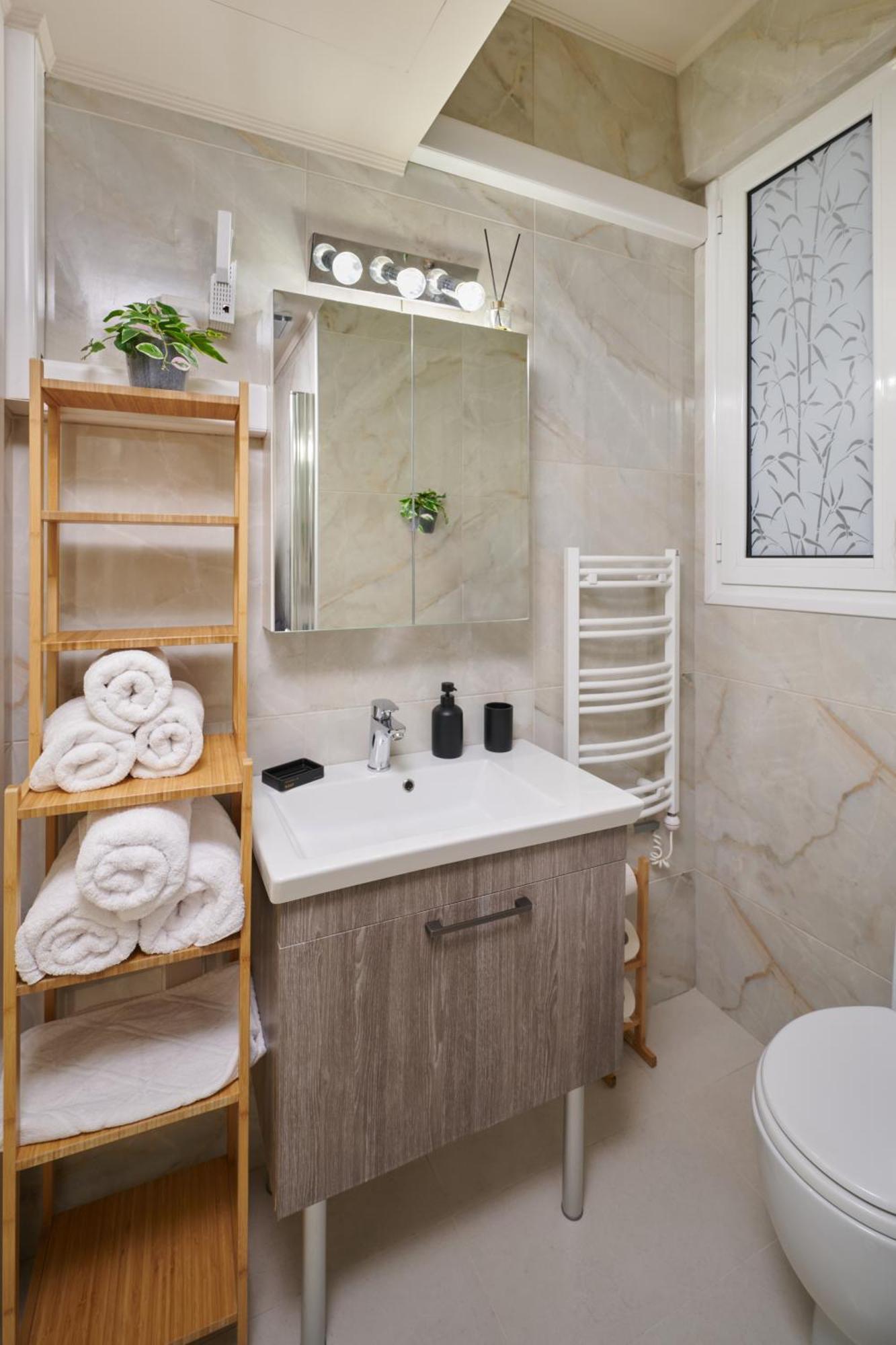 Rastoni Athens Suites Near Acropolis Ngoại thất bức ảnh