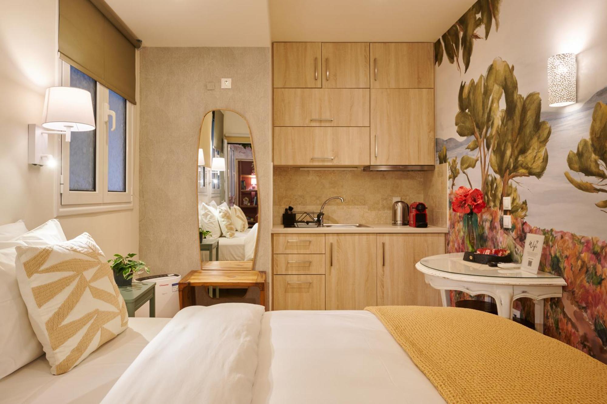 Rastoni Athens Suites Near Acropolis Ngoại thất bức ảnh